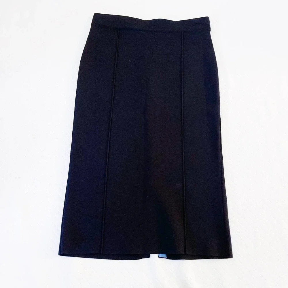 Romeo and Juliet Couture Black Pencil Skirt Backslit SZ L NWOT